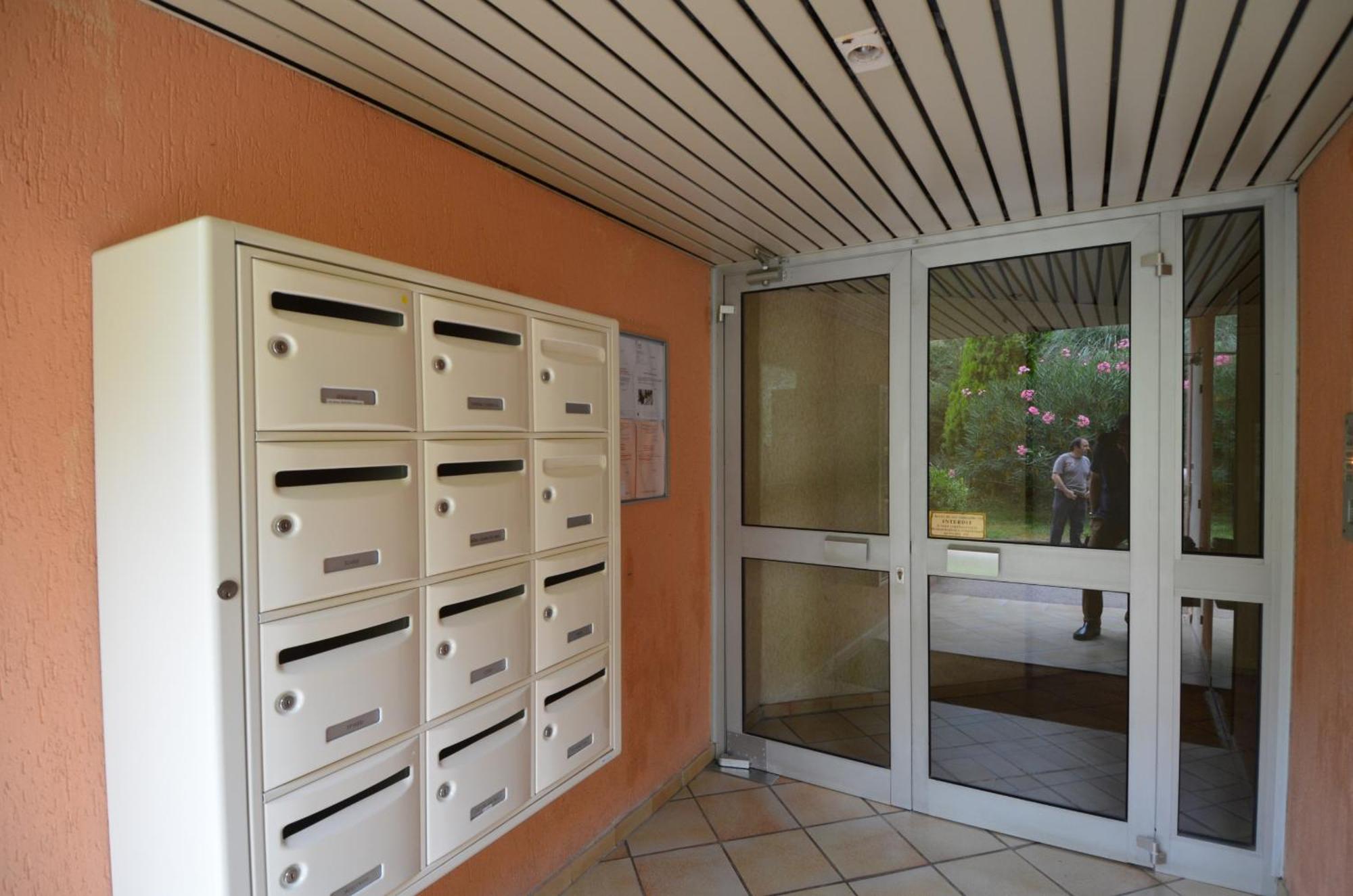 Plein Ciel - Appartement 5 Personnes Avec Piscine Sur La Corniche Fleurie A Nice Dış mekan fotoğraf